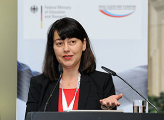 Rednerin auf der Deutsch-Russischen Konferenz